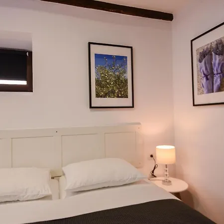 Guest house Old Town Pula