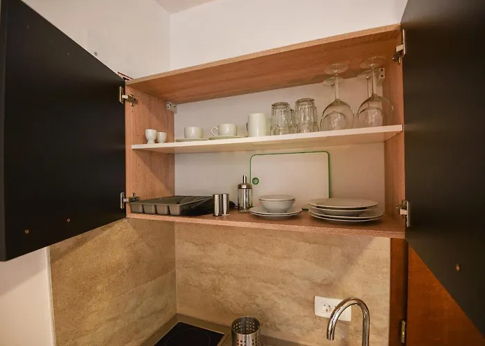 Old Town Guest house 3*