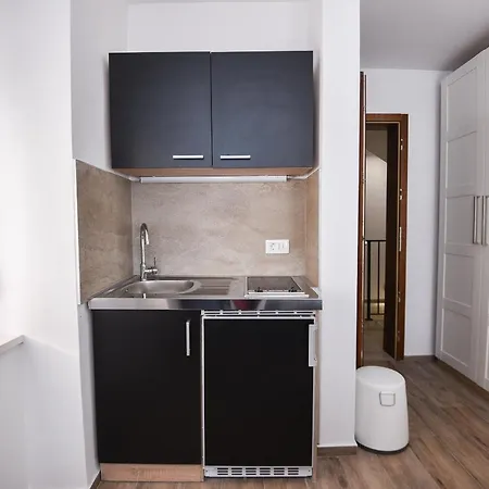 Old Town Πανσιόν 3*